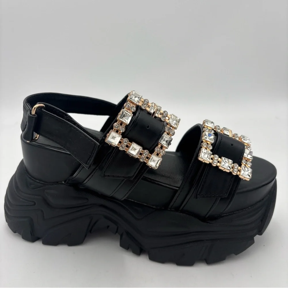 Elegant‎ Black Platform Sandals with Pearl Details